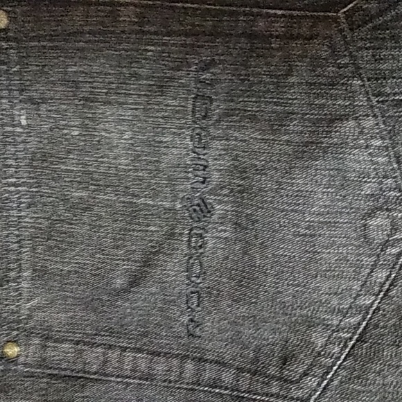 Mens Rocawear denim cargo shorts - Picture 2 of 4